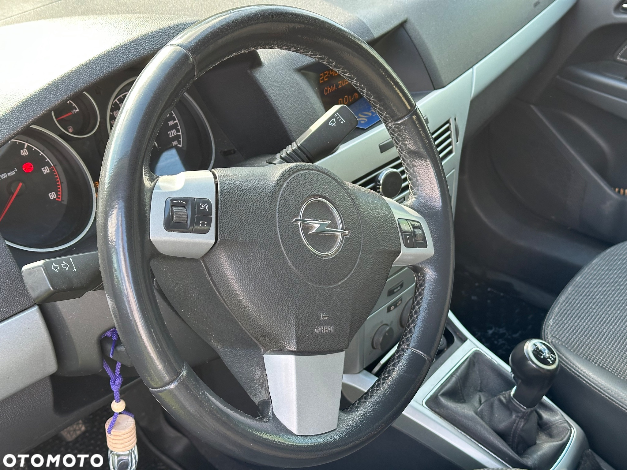 Opel Astra 1.7 CDTI DPF - 16
