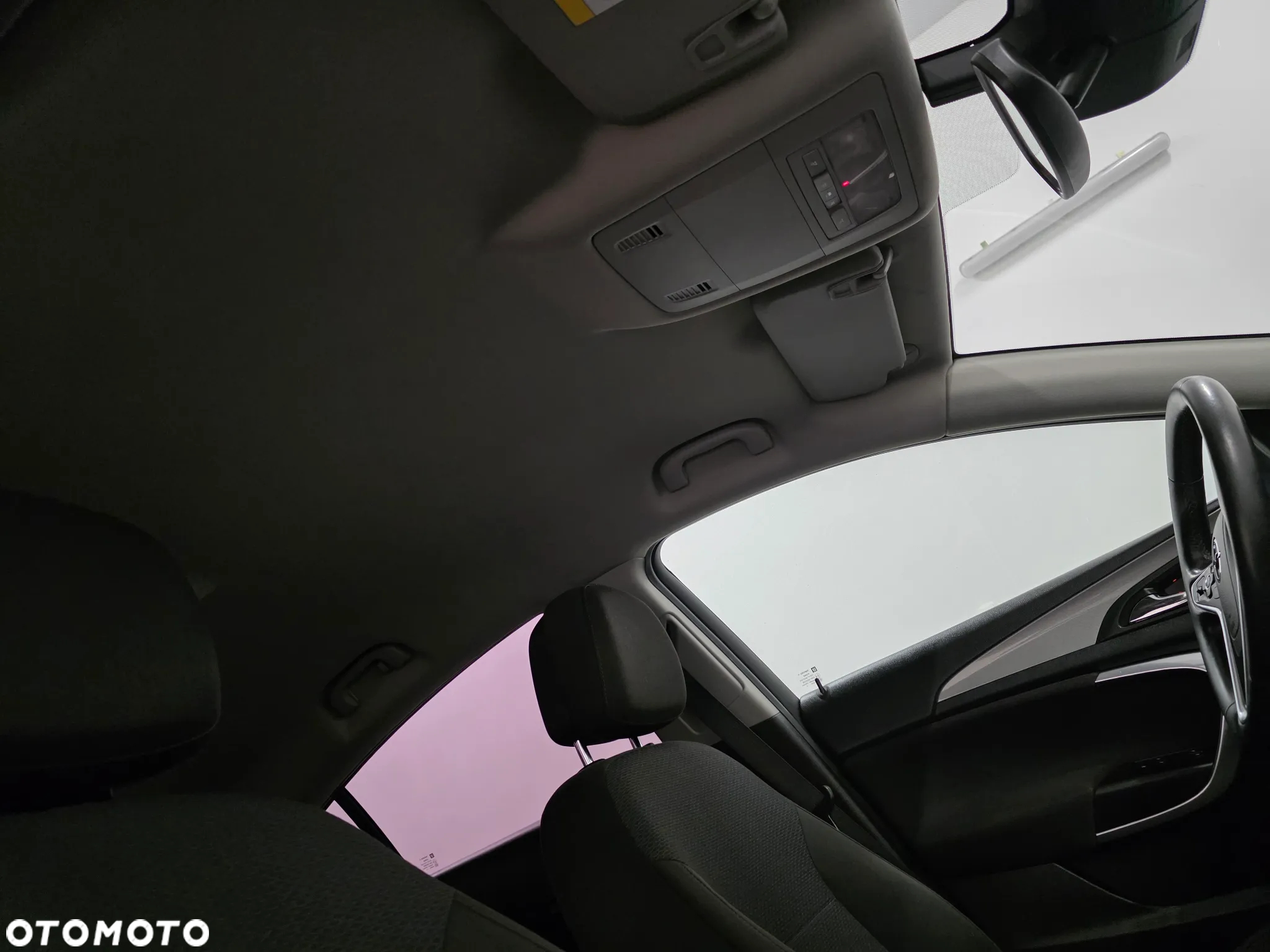 Opel Insignia 2.0 CDTI Design Edition - 24