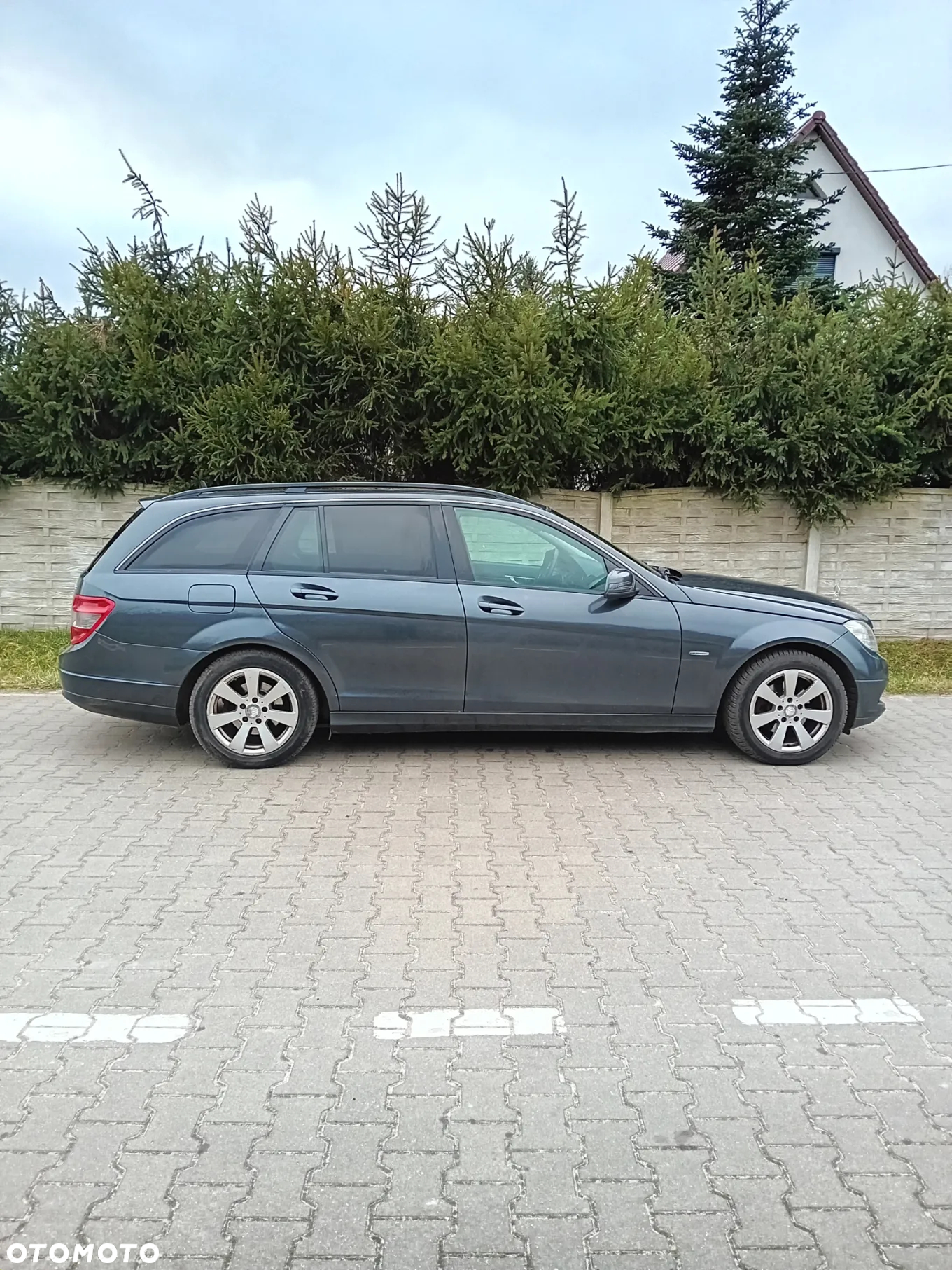 Mercedes-Benz Klasa C 180 K BlueEff Classic - 11
