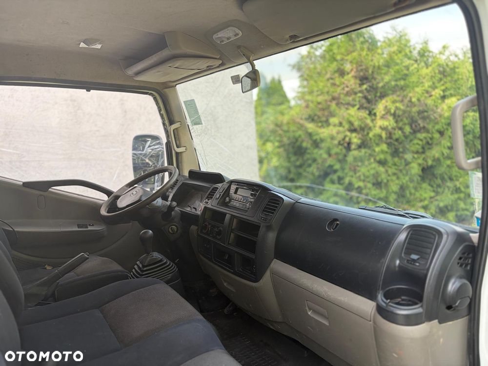 Nissan Cabstar - 18