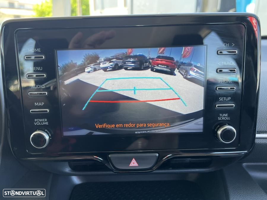 Toyota Yaris 1.5 HDF Comfort Plus - 37