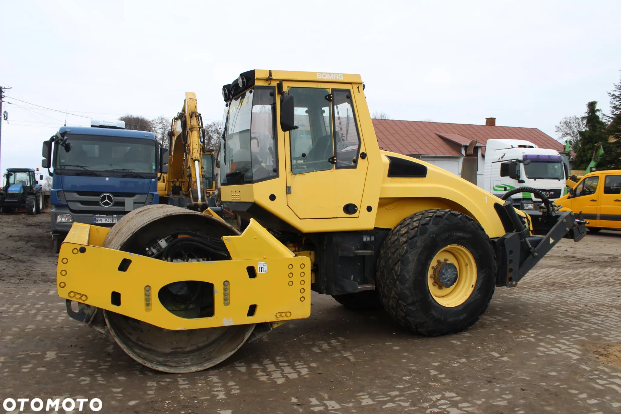 Bomag BW 213 DH - 4 - 1