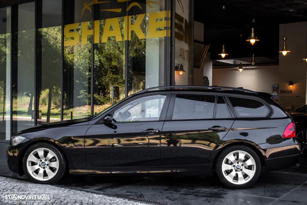 BMW 320 d Auto - 2