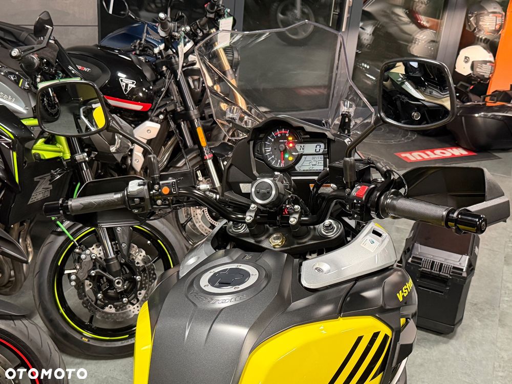 Suzuki V-STROM - 24