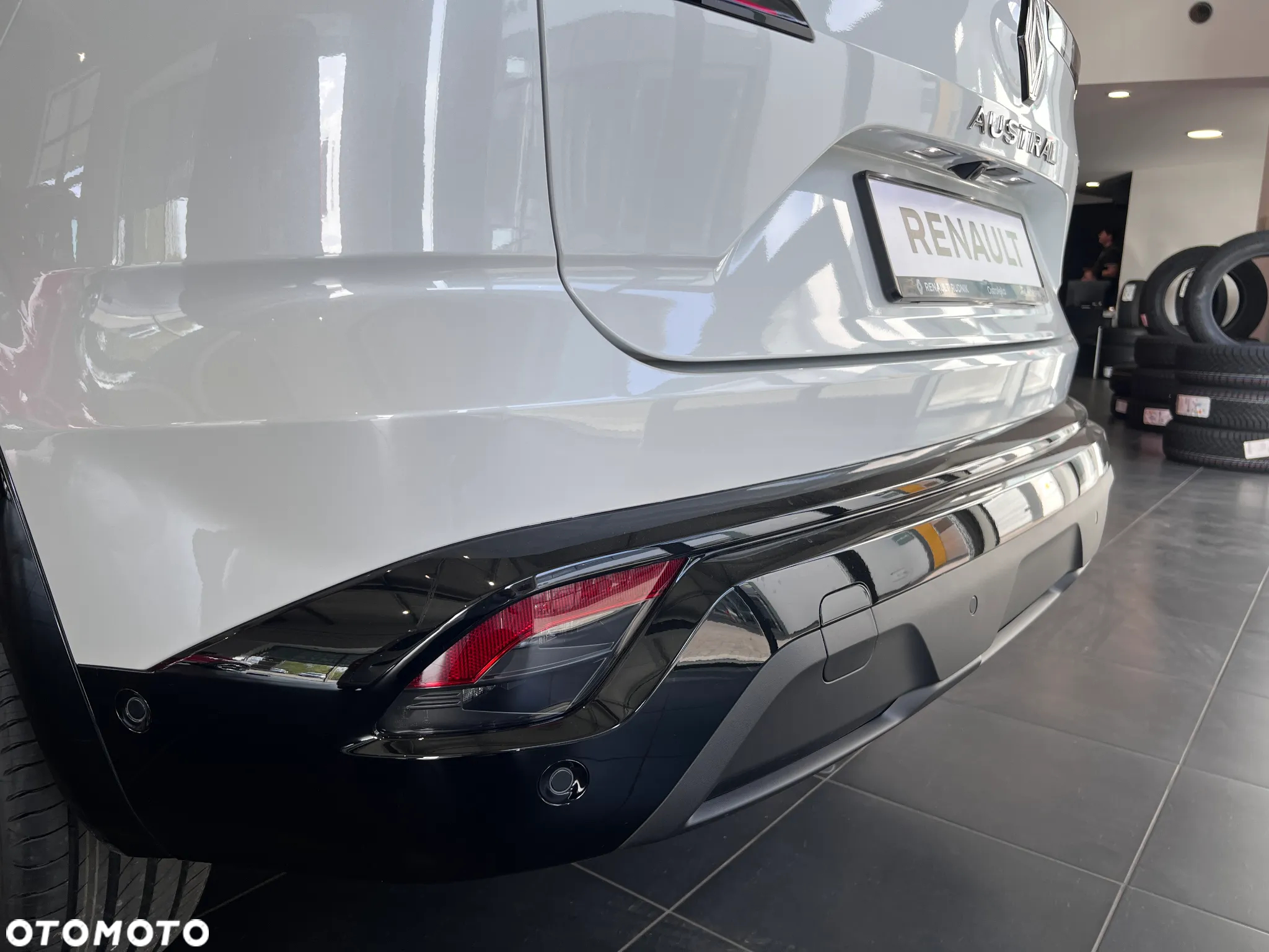 Renault Austral 1.3 TCe mHEV Techno - 25
