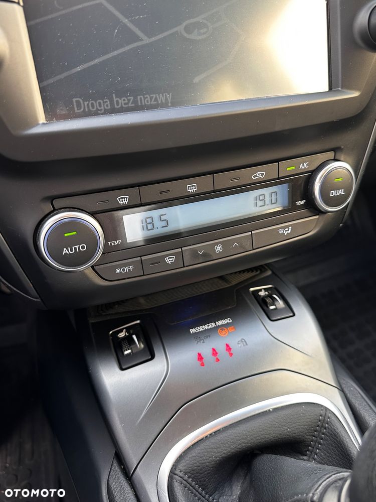 Toyota Avensis 2.0 D-4D Active Business - 12