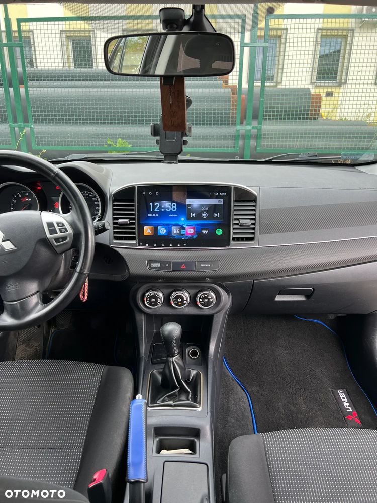 Mitsubishi Lancer 1.6 Intense - 24