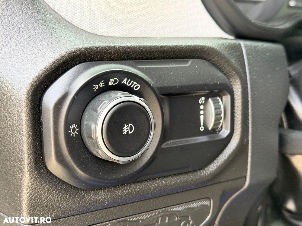 Jeep Wrangler 2.0 T-GDI Hardtop AWD Automatik 80th Anniversary - 35