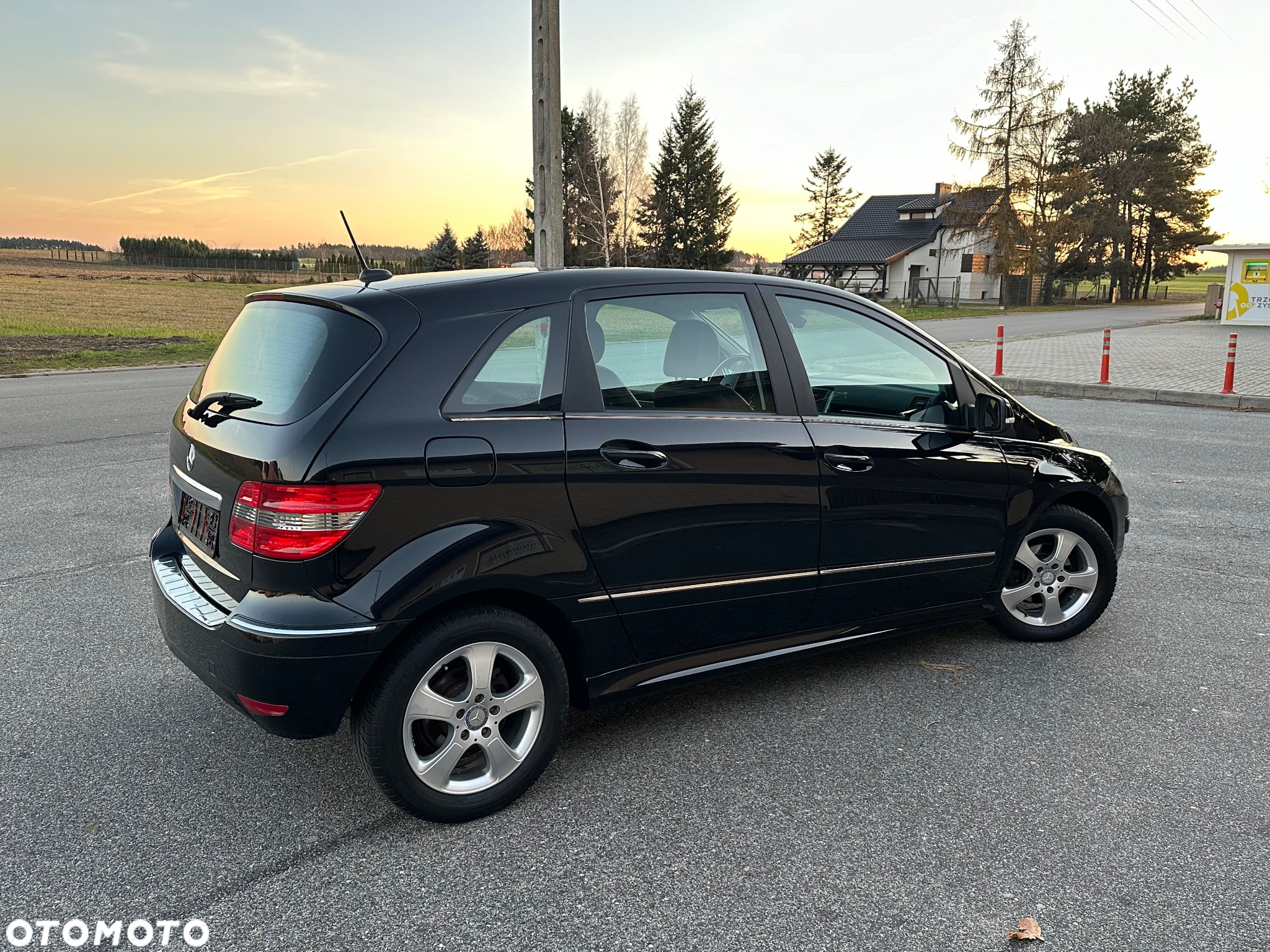 Mercedes-Benz Klasa B 150 BlueEffICIENCY - 8