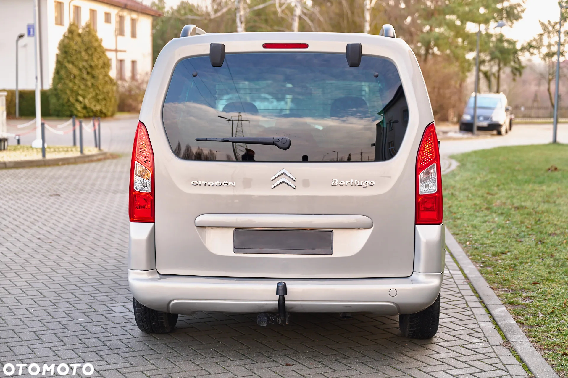 Citroën Berlingo II 1.6 HDi Multispace Plus - 13