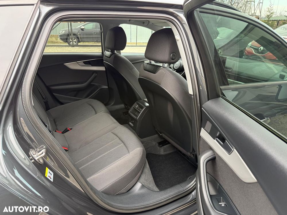 Audi A4 30 TDI S tronic - 20