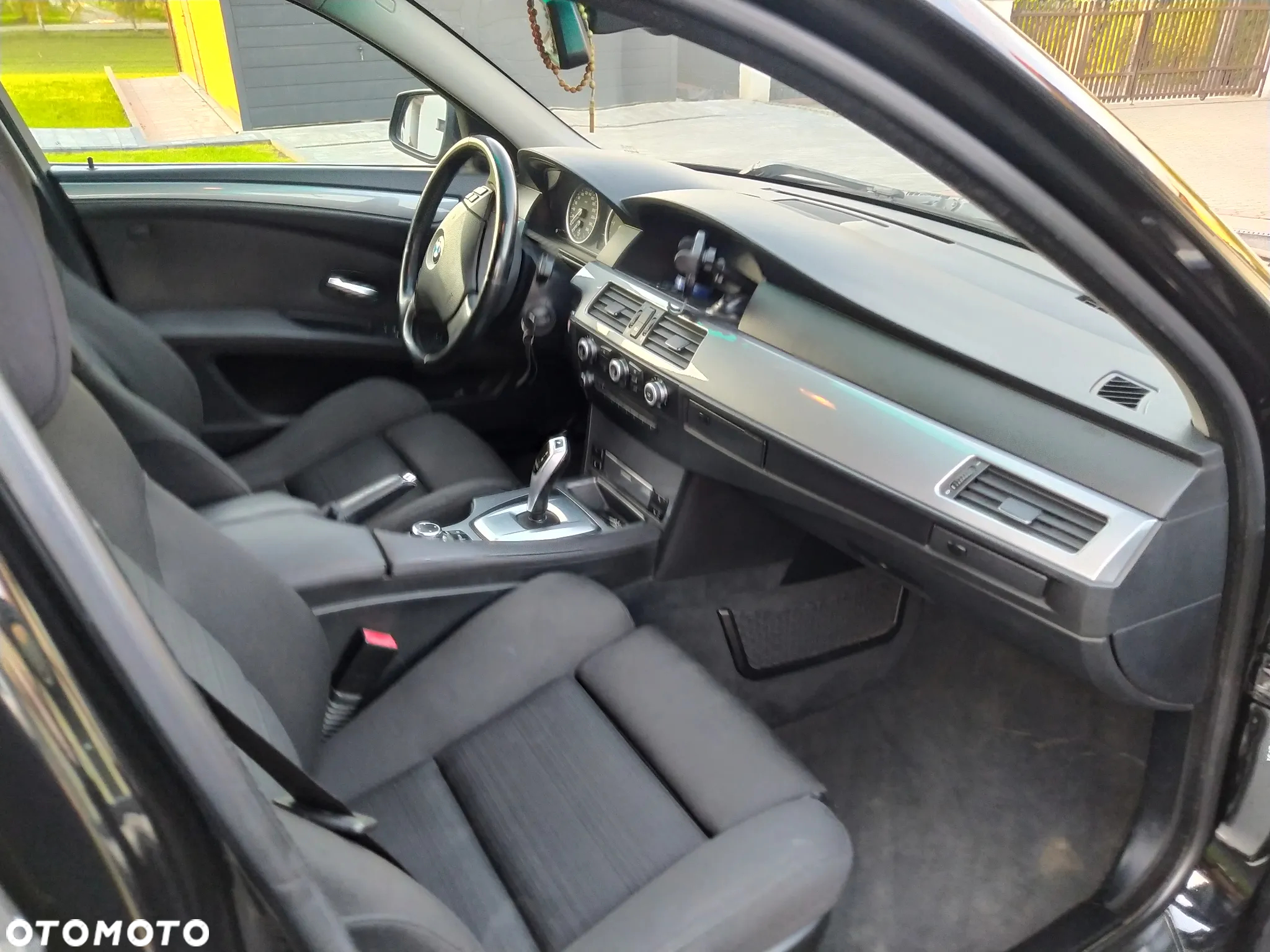 BMW Seria 5 520d Touring - 9