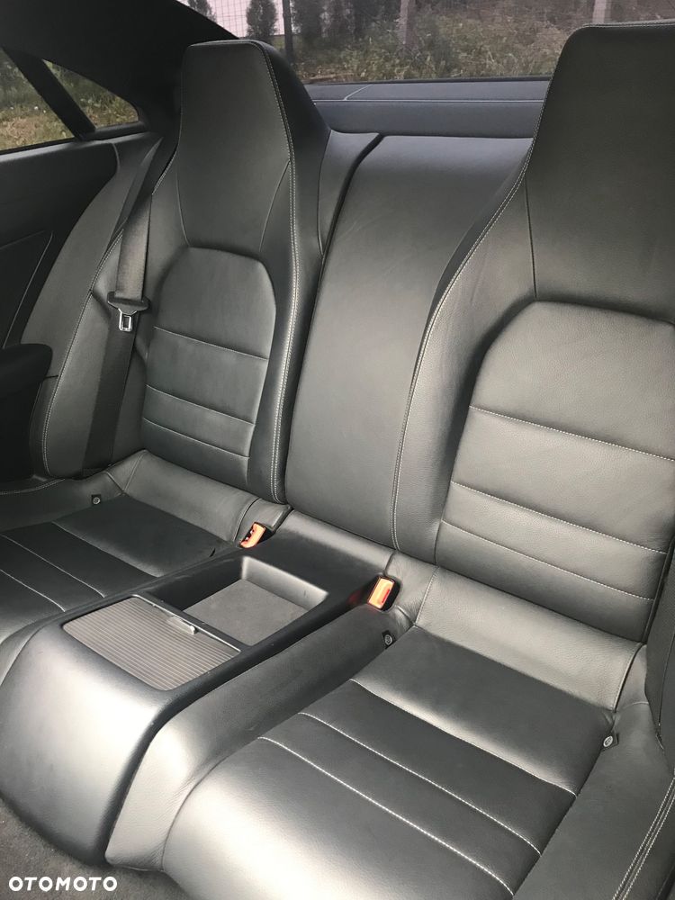 Mercedes-Benz Klasa E 350 CDI DPF BlueEFFICIENCY 7G-TRONIC Avantgarde - 16