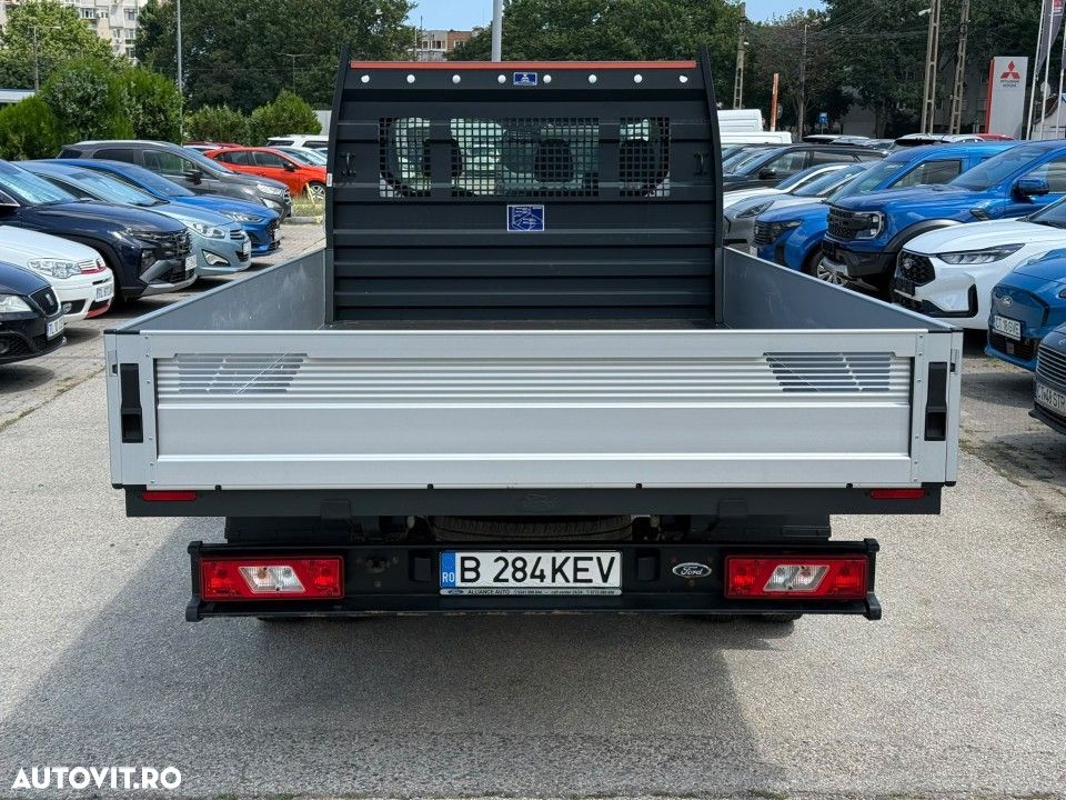 Ford Transit - 8