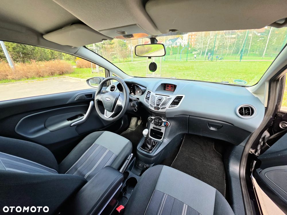 Ford Fiesta 1.25 Ambiente - 8