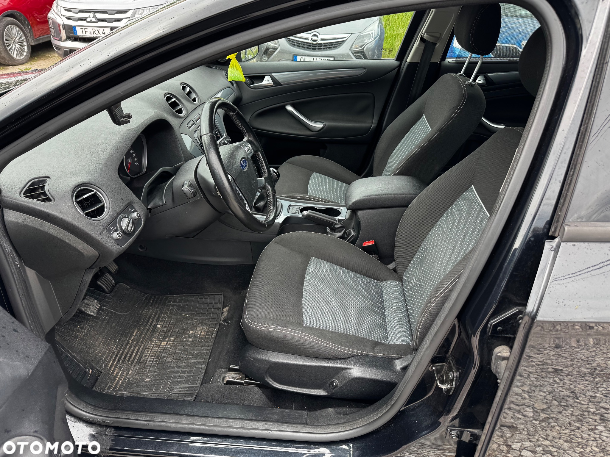 Ford Mondeo Turnier 2.0 Trend - 28