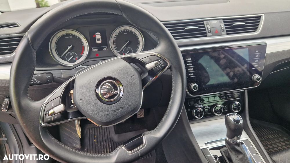 Skoda Superb 2.0 TDI DSG Style - 6