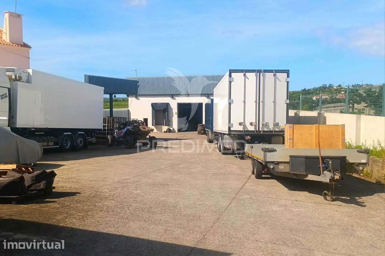 Arrendar Armazém 1200m2 e logradouro, Sintra - Grande imagem: 2/8
