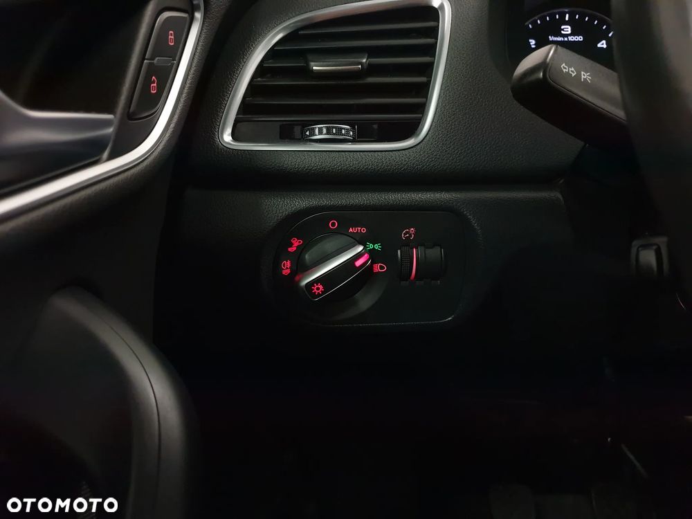 Audi Q3 2.0 TDI Sport - 25