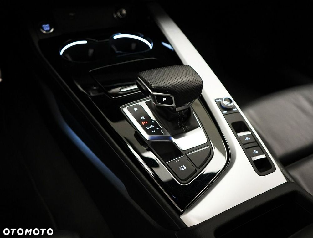 Audi A5 Cabrio - 31