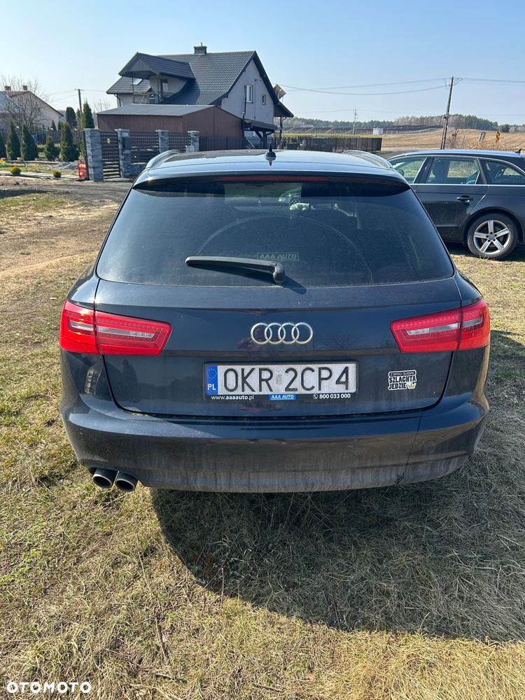 Audi A6 Avant 2.0 TDI Multitronic - 11