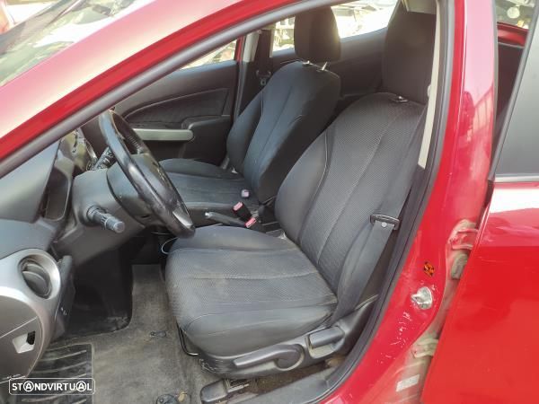 Conjunto De Bancos Mazda 2 (De_, Dh_) - 1