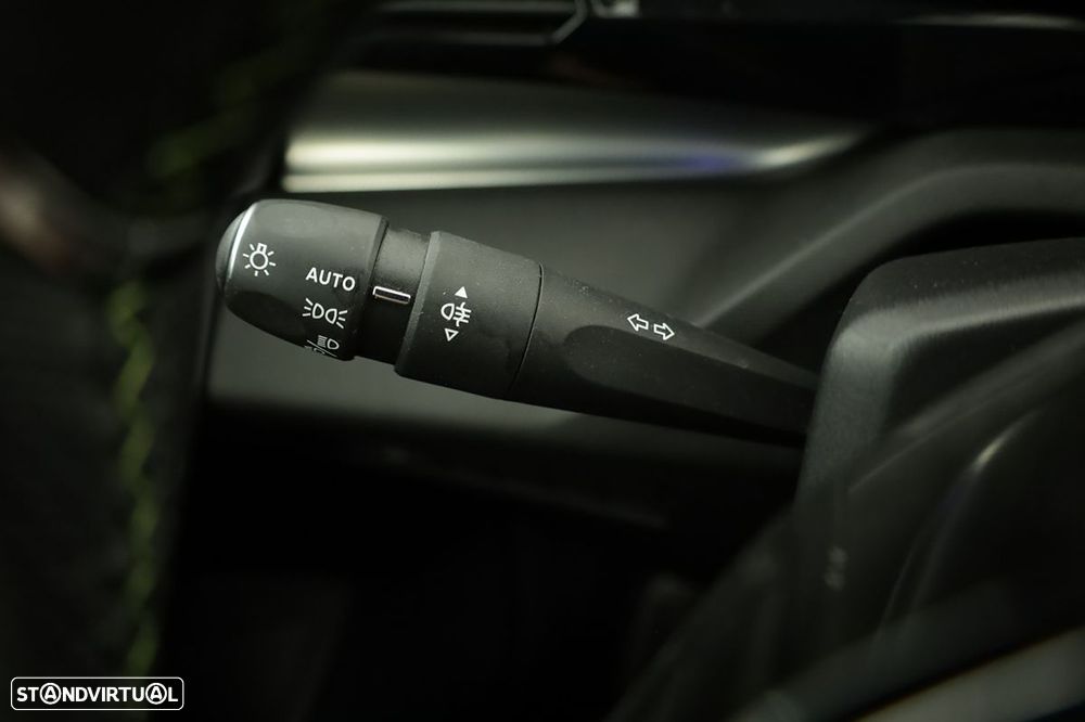 Peugeot 308 1.2 PureTech GT EAT8 - 17