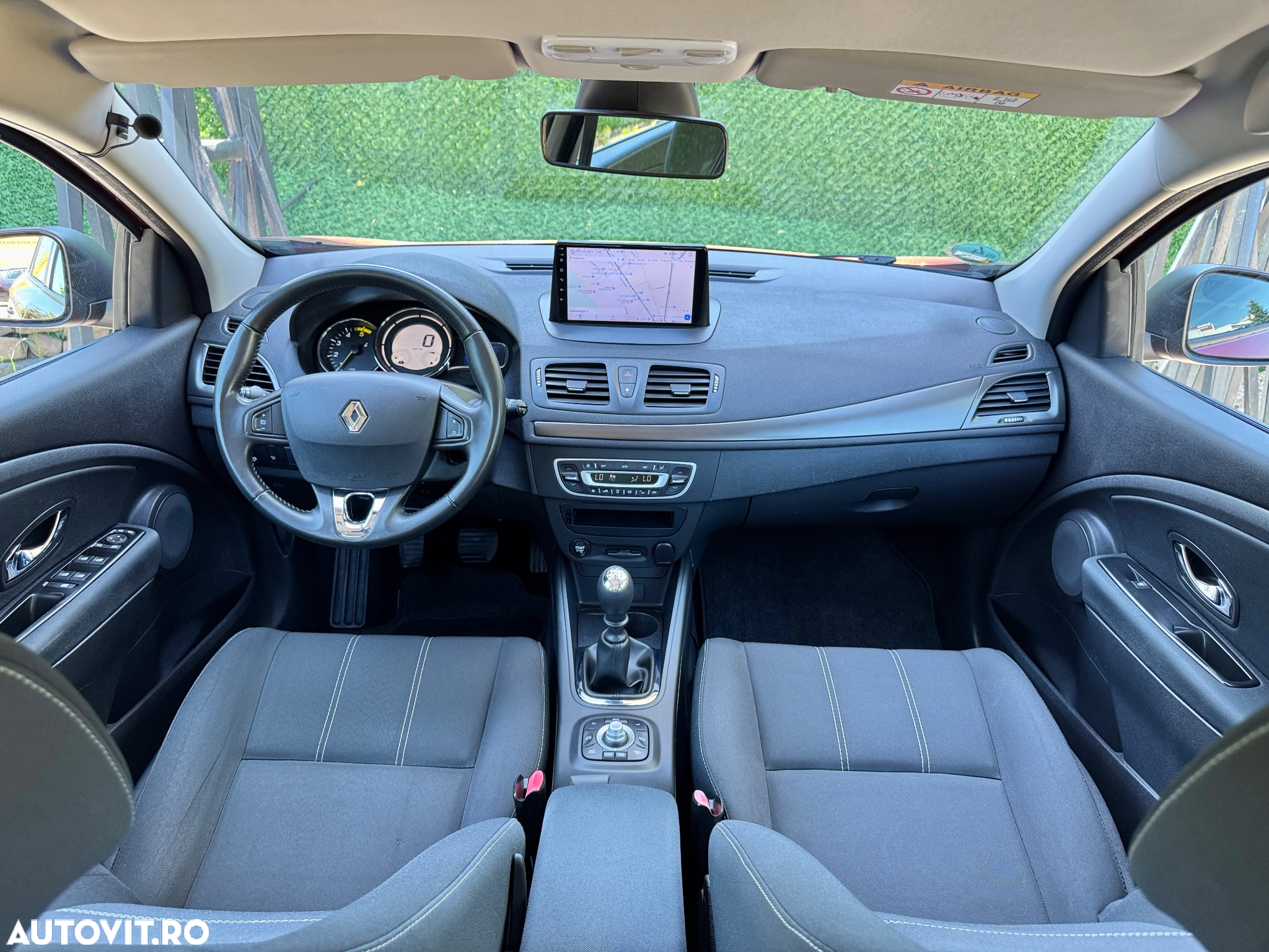 Renault Megane Grandtour dCi 110 FAP Paris - 8