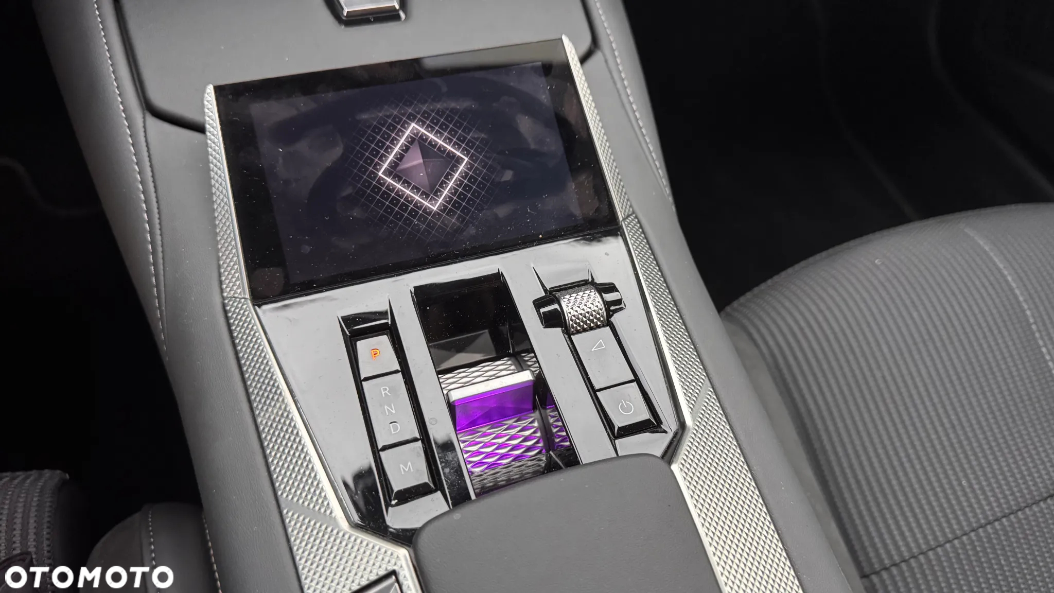 DS Automobiles DS 4 1.5 BlueHDi Étoile Alcantara - 21