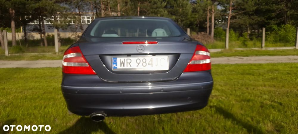 Mercedes-Benz CLK 320 - 13