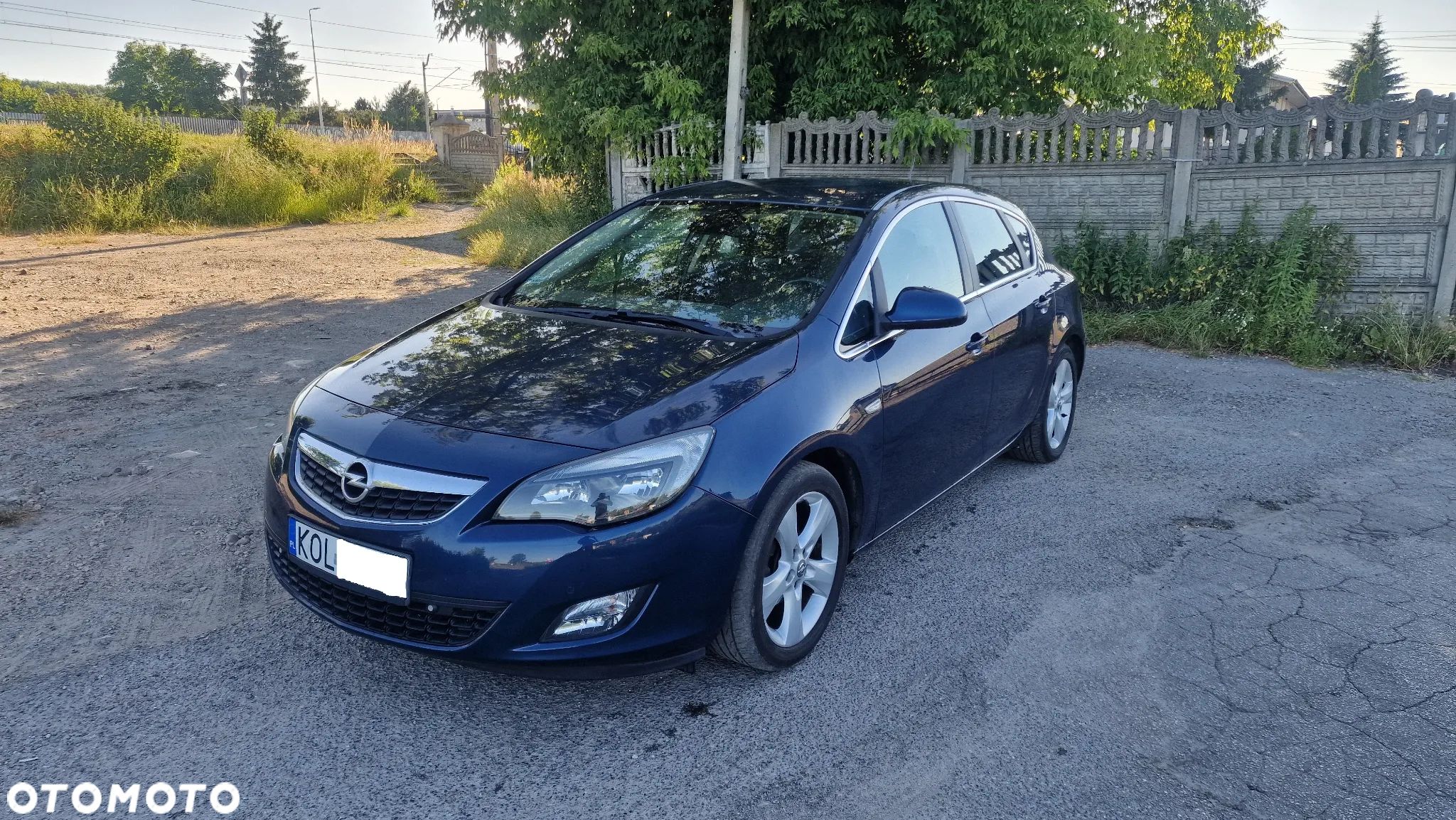 Opel Astra 1.4 Turbo Edition - 1