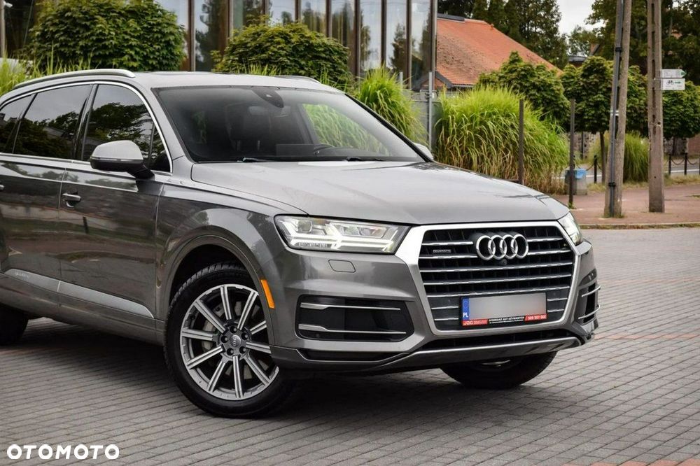 Audi Q7 - 8