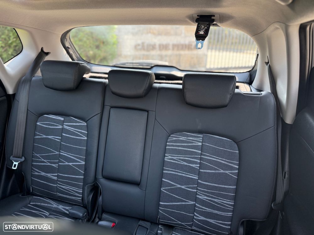 Kia Venga 1.4 CRDi TX ISG - 12
