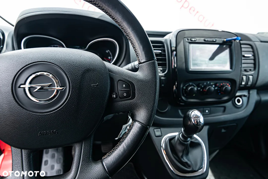 Opel Vivaro - 21