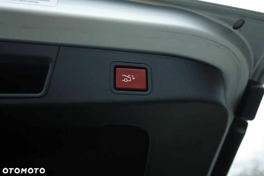 Citroën C5 BlueHDi 180 S&S EAT6 Cross - 15