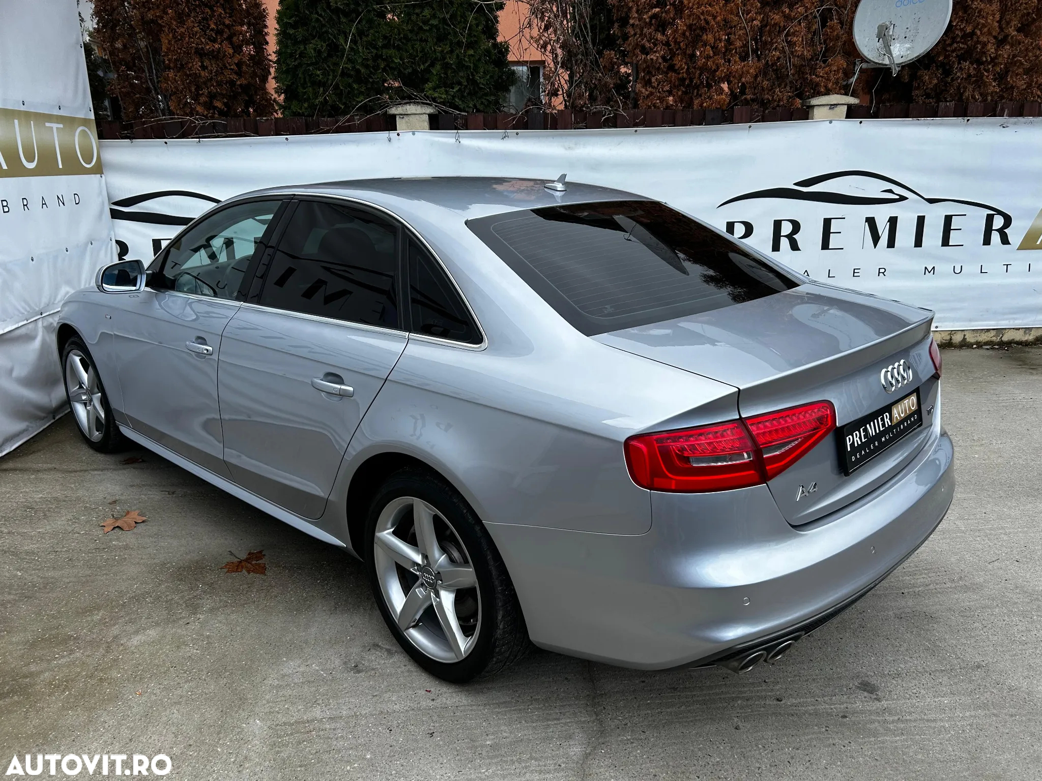 Audi A4 2.0 TDI DPF clean diesel S line Sportpaket - 9
