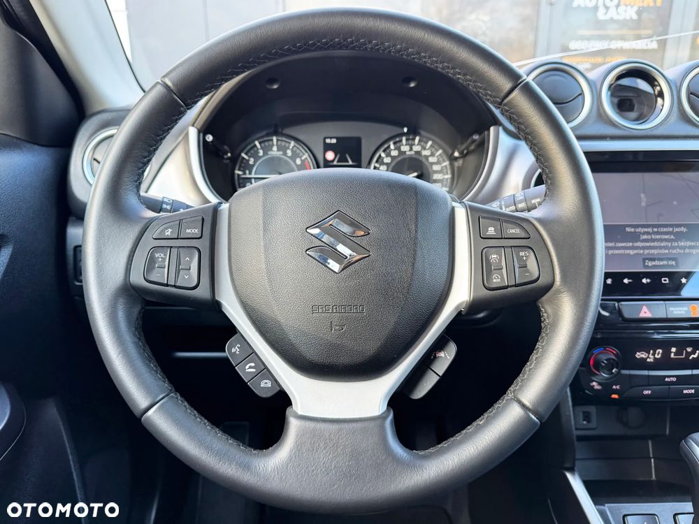 Suzuki Vitara - 22