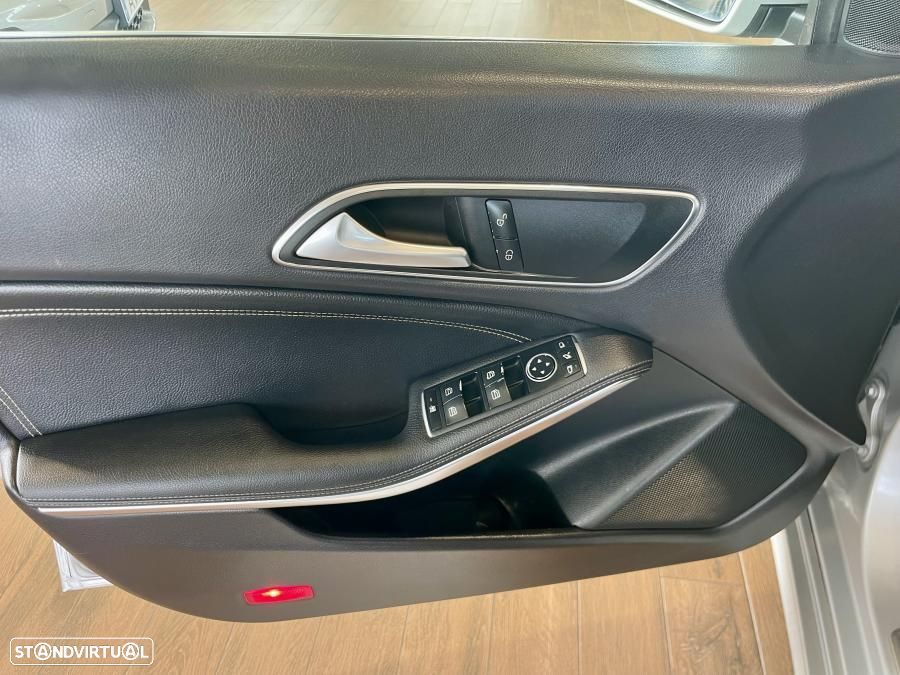 Mercedes-Benz CLA 180 d Shooting Brake Urban Aut. - 23
