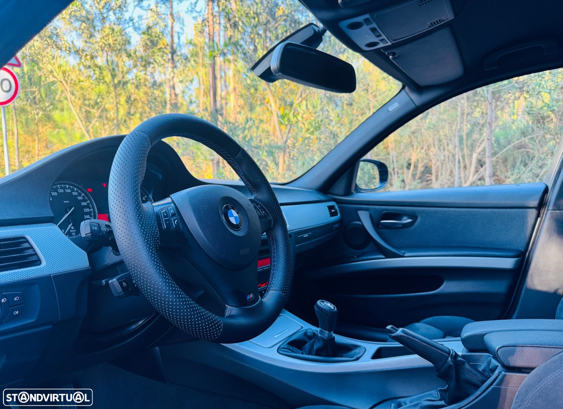 BMW 320 d Touring Pack M - 22