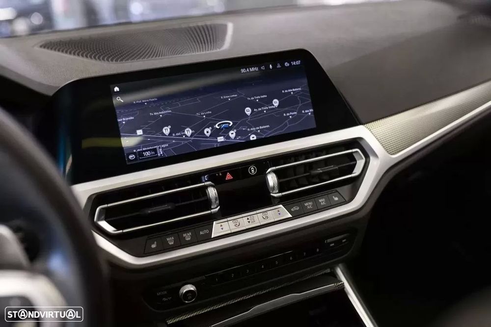 BMW 330 e Aut. M Sport - 13