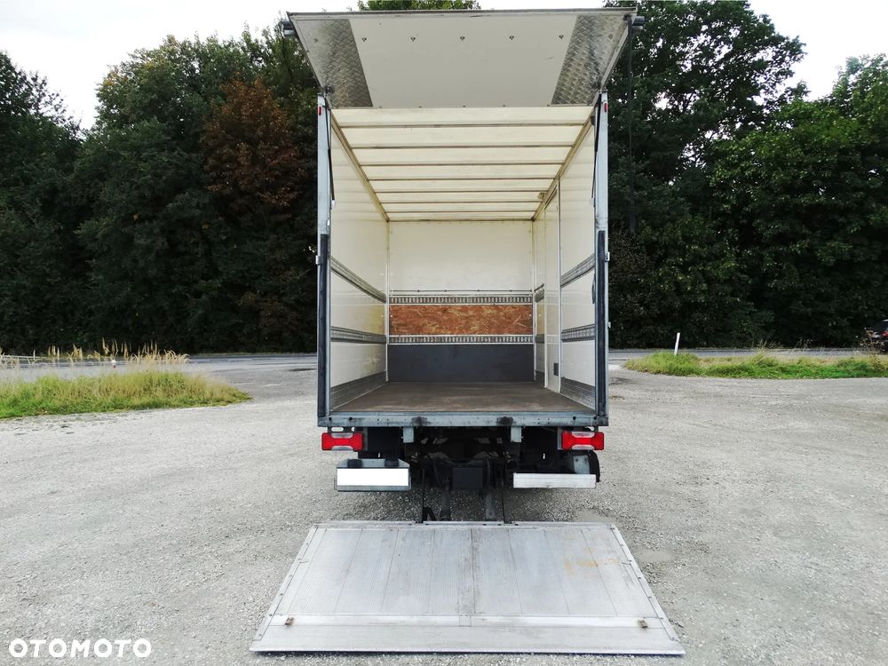 Iveco DAILY - 7
