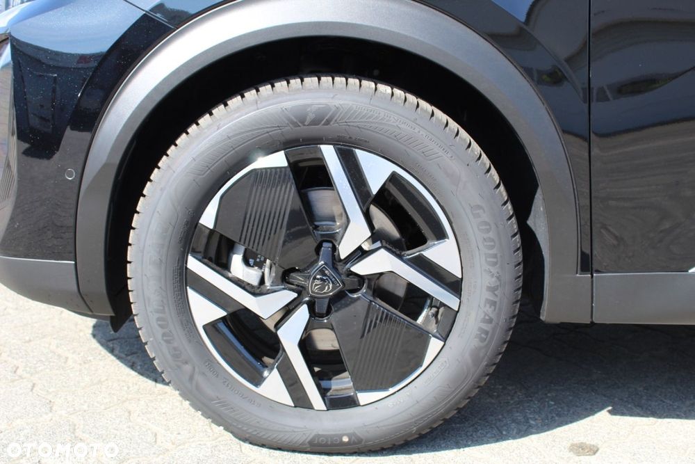 Peugeot 2008 - 11