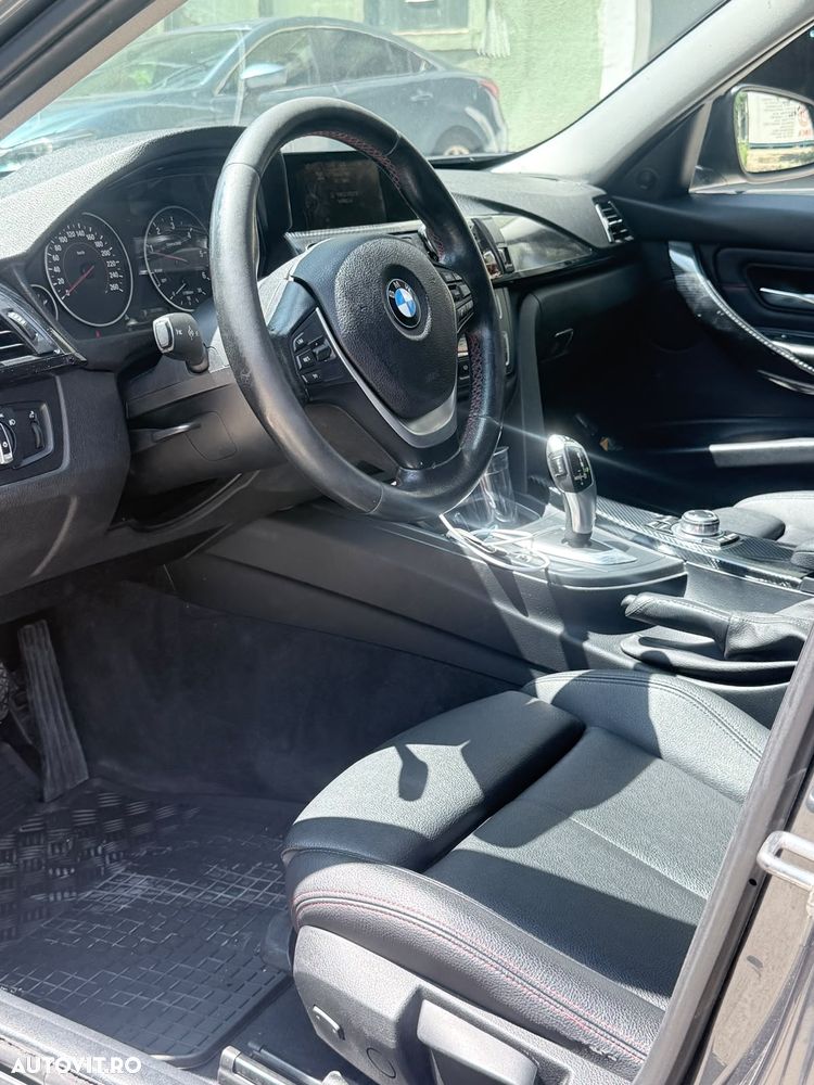 BMW Seria 3 320d Efficient Dynamic Edition Sport-Aut. Sport Line - 7