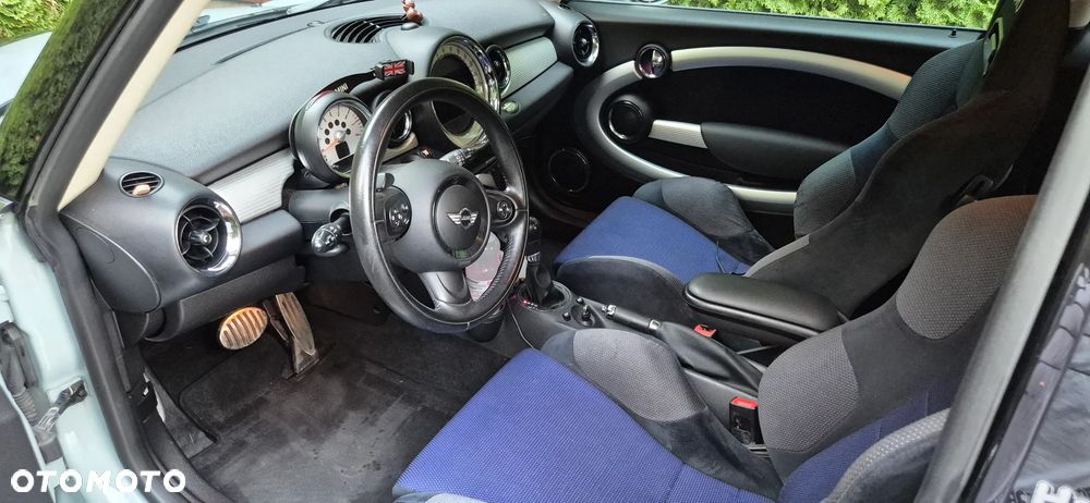 MINI Cooper S - 16