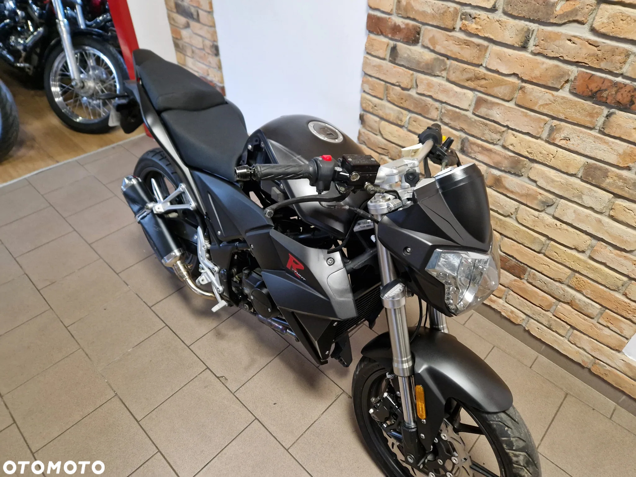 Yamaha TZR - 21