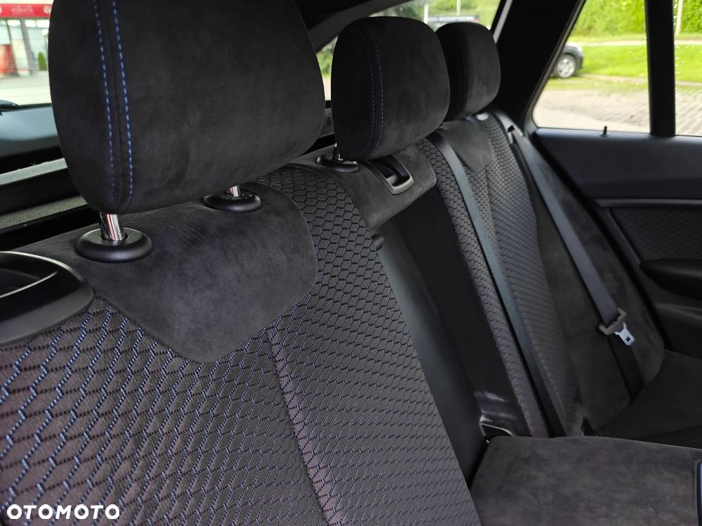 BMW Seria 3 318d M Sport EU6 - 10