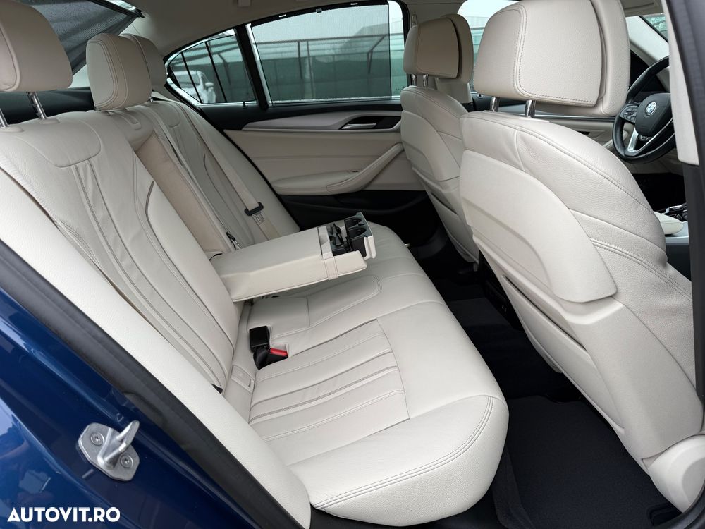 BMW Seria 5 530d xDrive Aut. Luxury Line - 19