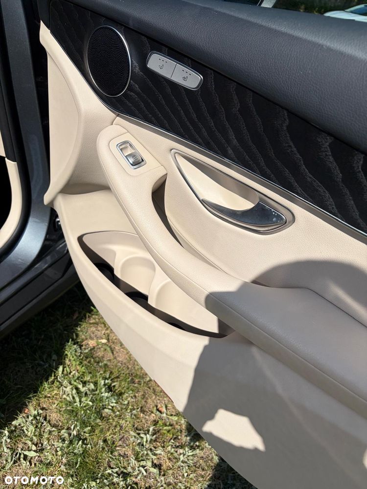 Mercedes-Benz GLC - 8
