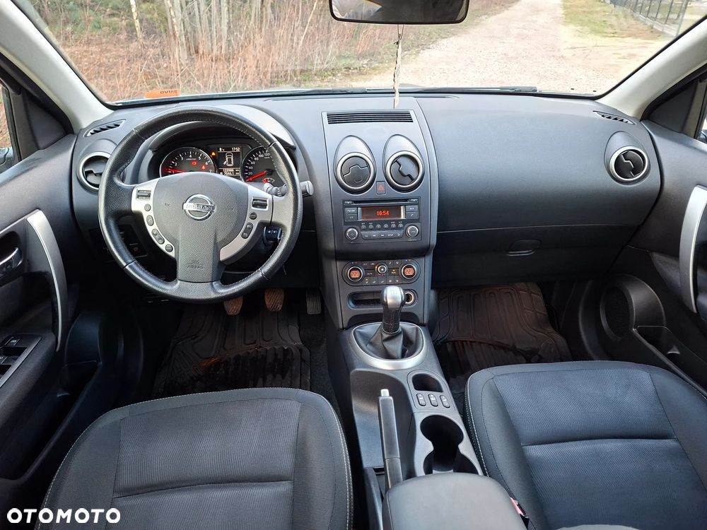 Nissan Qashqai 1.6 visia - 6