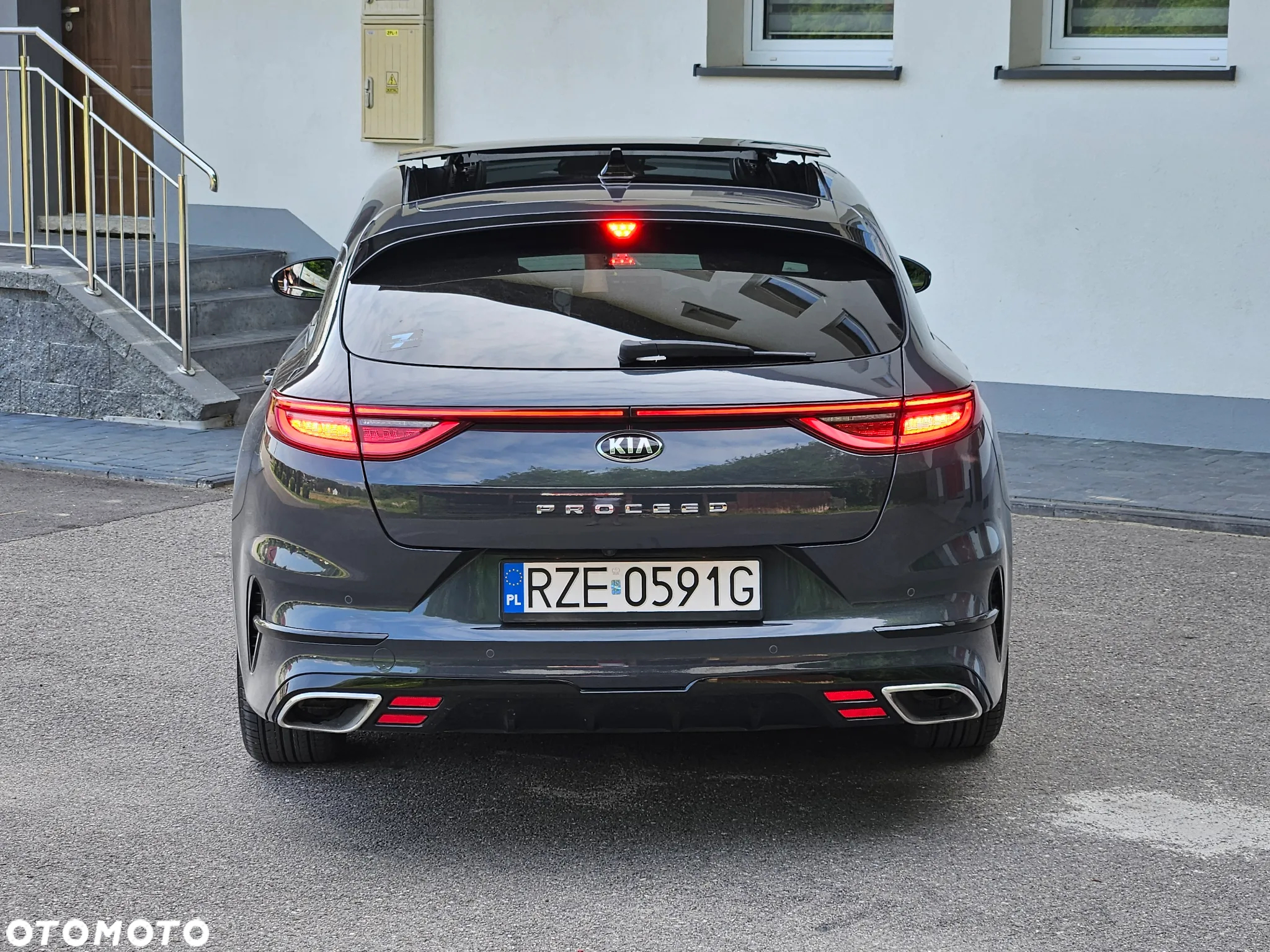 Kia ProCeed 1.6 T-GDI GT DCT - 6